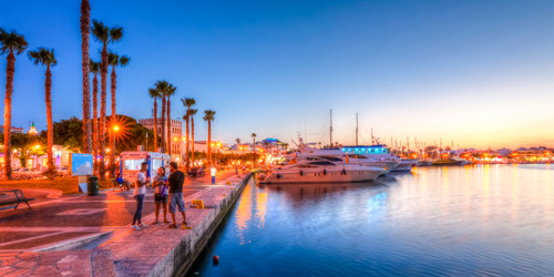 kos-harbour-night